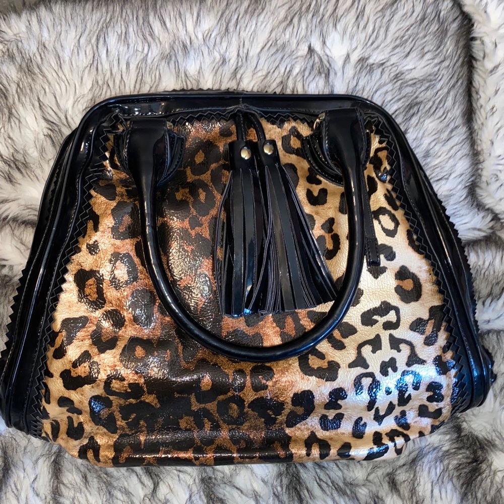 Chinese Laundry Cheetah Purse